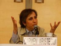 La periodista Carmen Aristegui durante una conferencia organizada por El Colegio de Mexico, el 17 de abril de 2015. Foto Carlos Ramos Mamahua