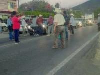 Bloquean la federal 160 en Tepexco