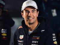 Cadillac lanza comercial con Checo Pérez como imagen de la LYRIQ-V