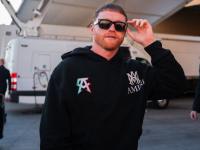 Canelo Álvarez sorprende a su hija con regalo navideño
