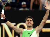 Carlos Alcaraz avanza a tercera ronda del Abierto de Australia 2026