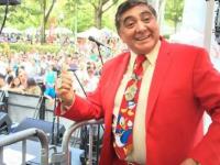 Carlos Bonavides genera debate al anunciar comercios en redes sociales