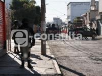 Operativo en inmediaciones del mercado Morelos, tras el reporte de restos humanos en un inmueble de la zona