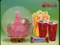 Cinemex lanza palomeras y vasos coleccionables por estreno de Wicked en Puebla