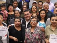 Presidente del Congreso con fundadores de Morena