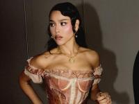 Danna recibe ‘Mujer del Año’ por Glamour 2025