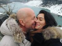 Emma Heming revela que Bruce Willis no es consciente de su enfermedad