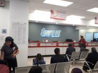 Personas en oficinas de Fonacot en Puebla 