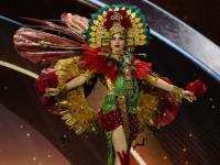 Fátima Bosch deslumbra en la Gala de Traje Típico de Miss Universo 2025