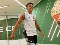 FIFA prohíbe fichajes a Botafogo por deuda de Thiago Almada