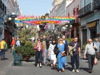 Personas en calle del Centro Histórico 