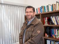 Miguel Calderón Chelius, coordinador del Observatorio de Salarios y académico del Departamento de Ciencias Sociales de la Ibero Puebla