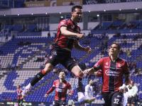 Inicia nueva era del Puebla con derrota 3-2 ante Atlas