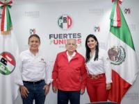 Juan José Castro Justo, nuevo líder del PRI; Delfina Pozos, secretaria general