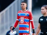 Kevin Mier será operado tras fractura de tibia en partido ante Pumas