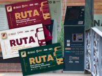 Tarjetas de RUTA con máquina de cobro al fondo