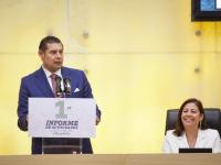 Laura Artemisa defiende uso del helicóptero por el gobernador Armenta