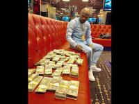 Foto / Twitter @FloydMayweather