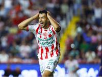 Misael Pedroza celebrando el gol de último minuto con el que los Rayos ganaron