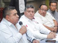 Integrantes del Movimiento Empresarial de Transportistas (MET) Puebla 