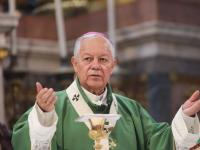 Arzobispo de Puebla, Víctor Sánchez Espinosa, en misa 