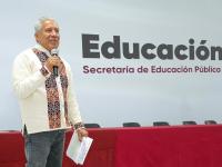 Secretario de Educación Pública de Puebla, Manuel Viveros