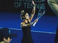 Renata Zarazúa vence a Sloane Stephens y avanza en Auckland