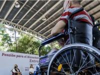 Este grupo puede recibir dinero de por vida; checa si calificas