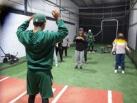 Pericos y DIF Puebla realizan clínica deportiva para la niñez